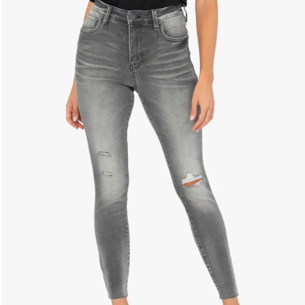 Kut from the Kloth Connie jeans